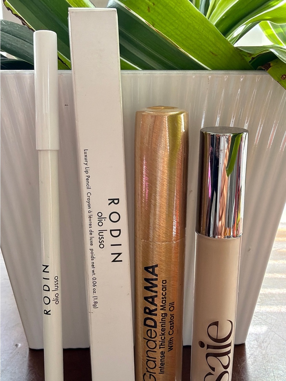Rodin Olio Lusso Luxury Lip Pencil + GrandeDrama Mascara+ Saie Liquid foundation